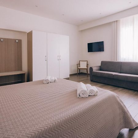 La Promenade Rooms & Suites Olbia Eksteriør bilde