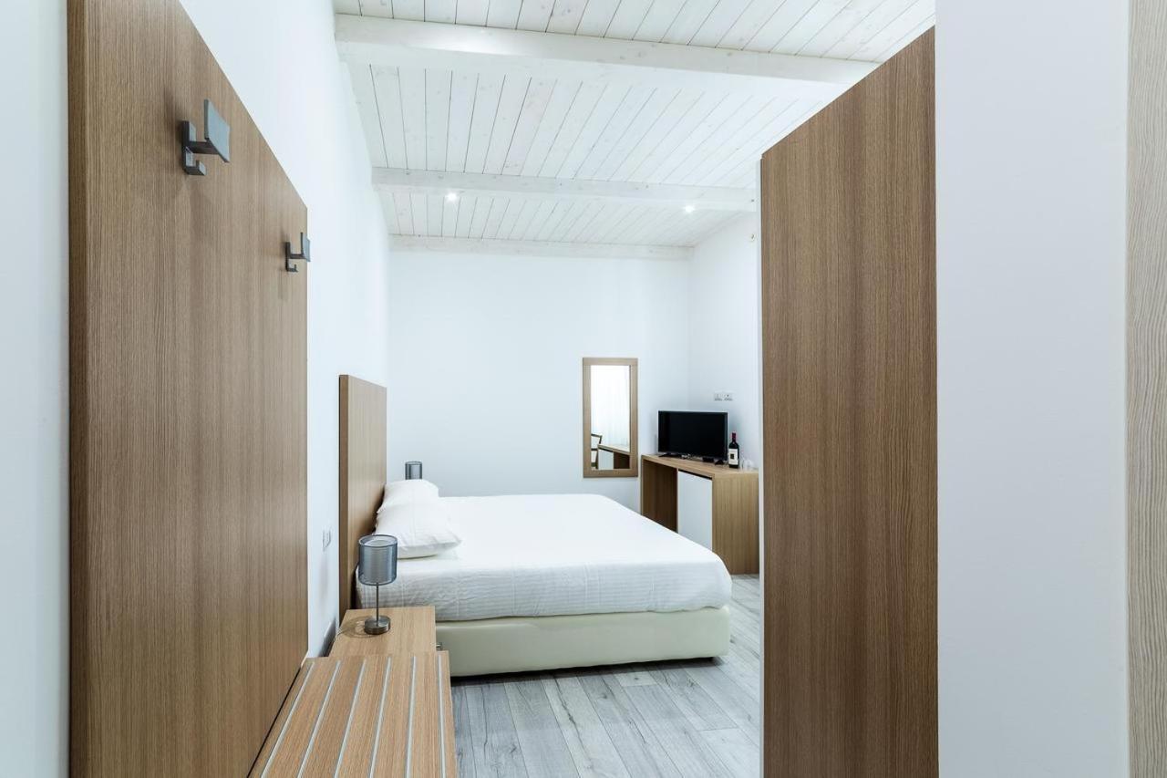 La Promenade Rooms & Suites Olbia Eksteriør bilde