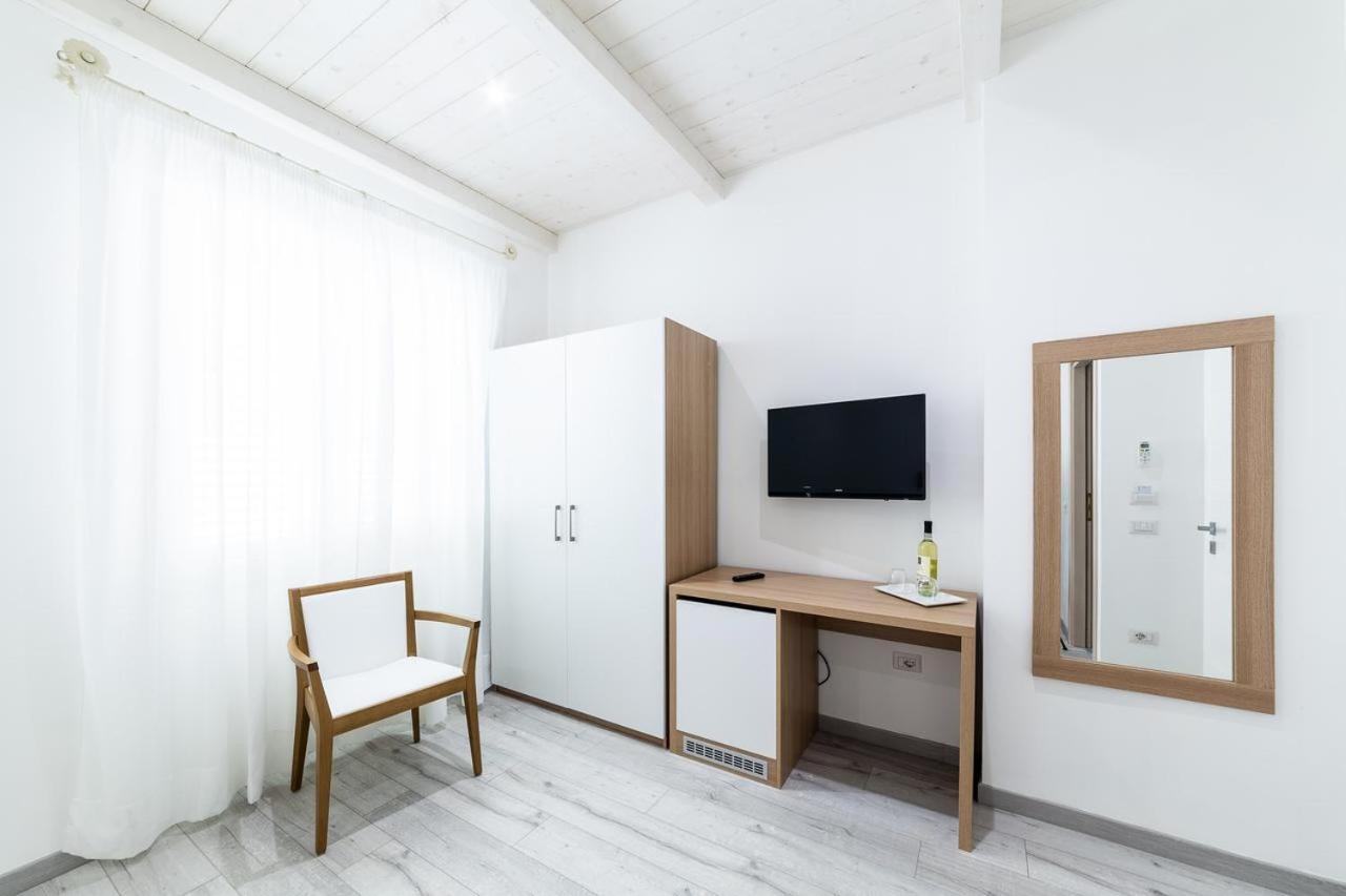 La Promenade Rooms & Suites Olbia Eksteriør bilde